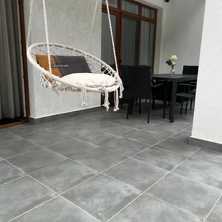 четири сезона 12 Βίλα Stoykite